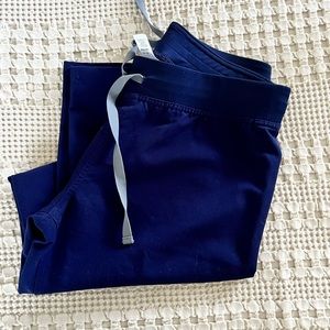 Women’s scrub pants